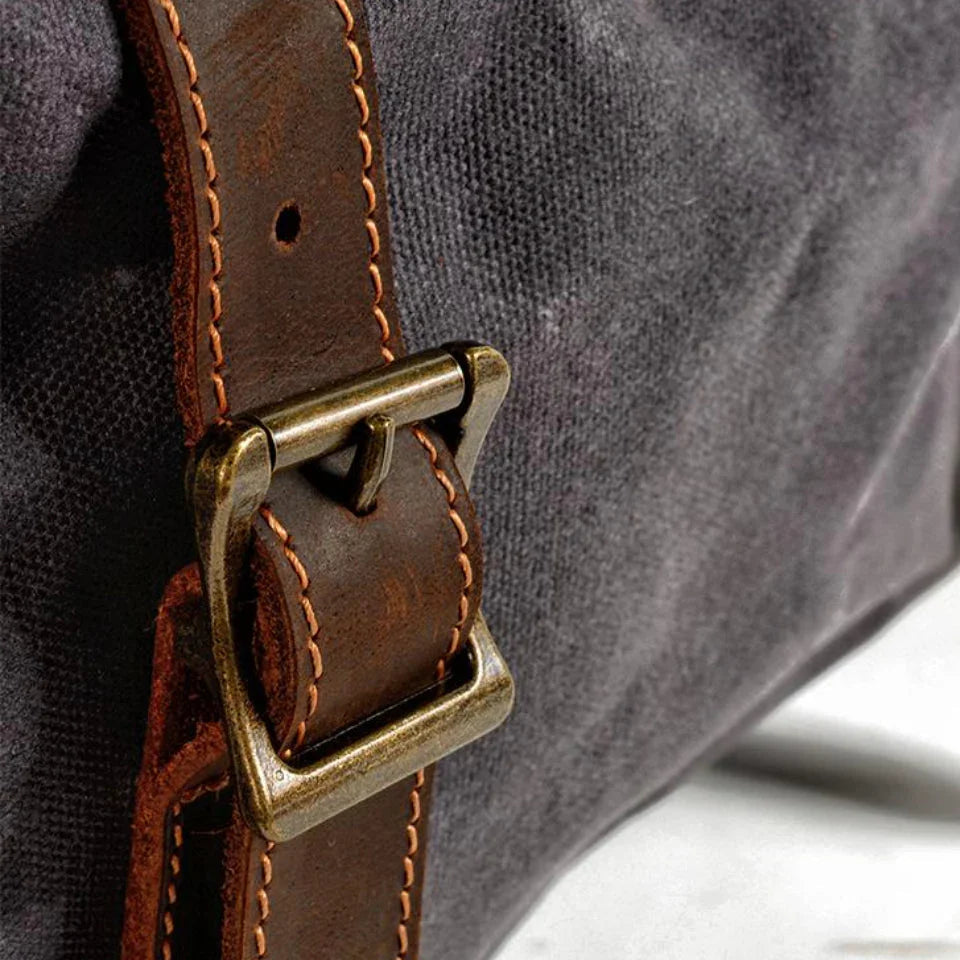 Men's Vintage Design Duffel Bag