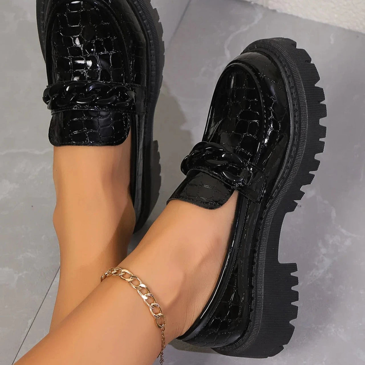 Women's Chunky Lug Sole Slip-On Loafers