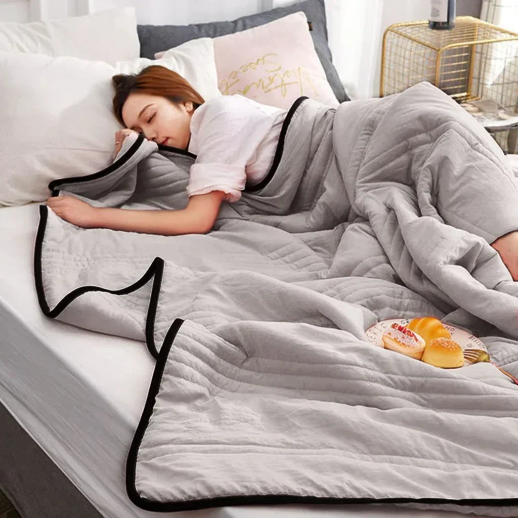 Breathable Summer Cooling Blanket for Restful Sleep