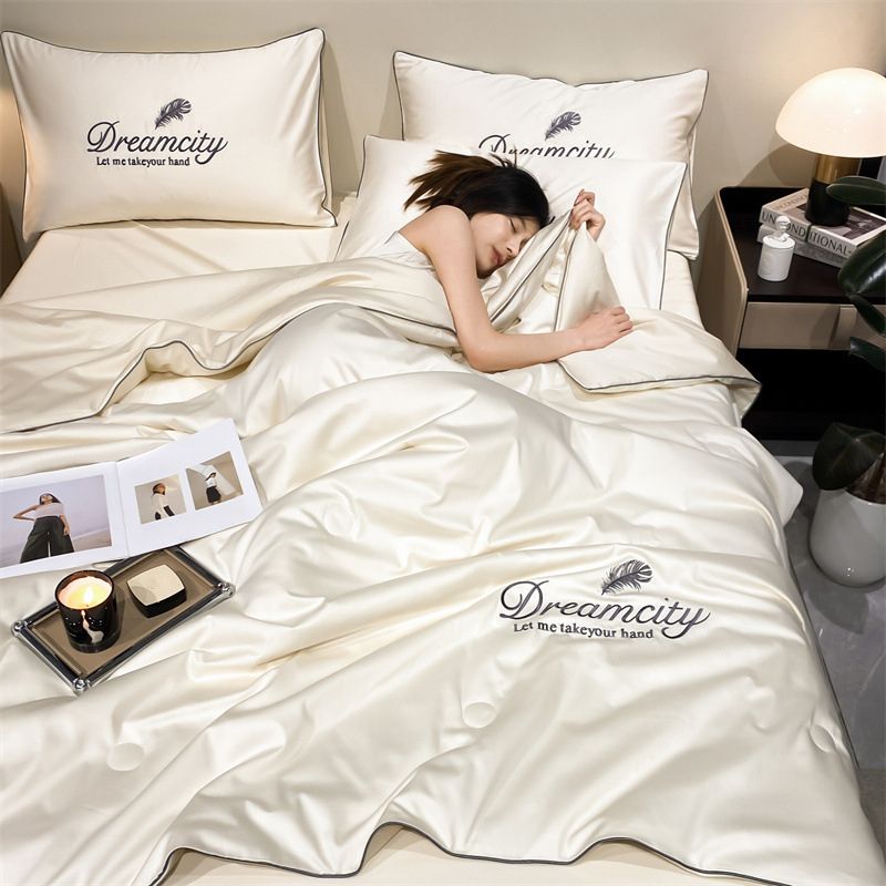 Cooling Ice Silk Comforter