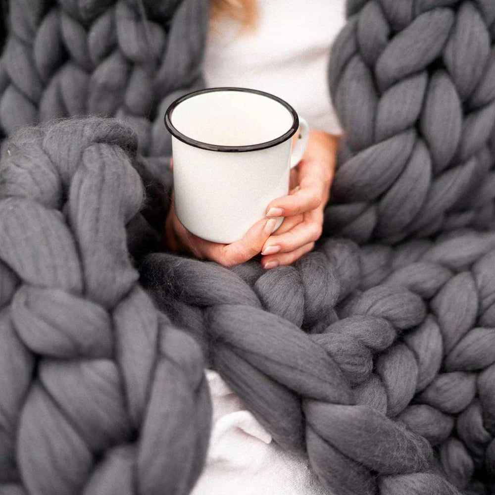 DIY Chunky 1000g Wool Yarn for Soft Blankets