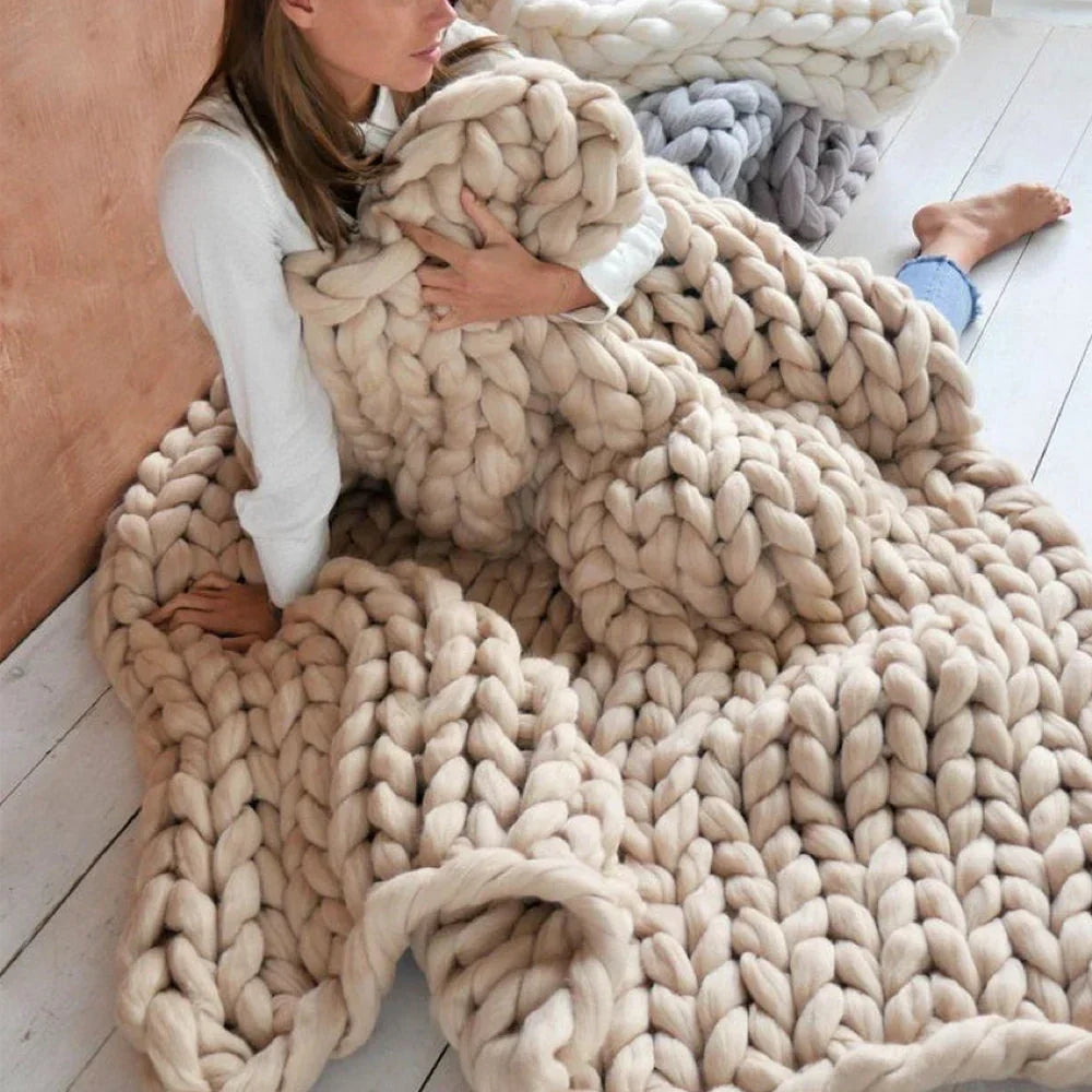 DIY Chunky 1000g Wool Yarn for Soft Blankets