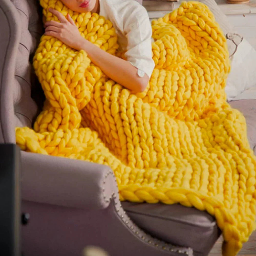 DIY Chunky 1000g Wool Yarn for Soft Blankets