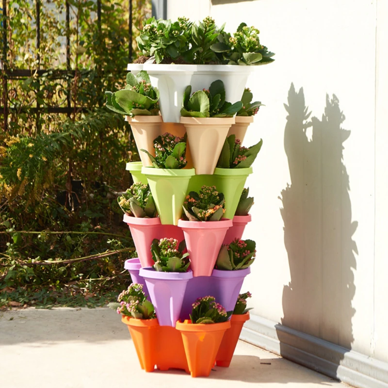 Freestanding Stackable Planters