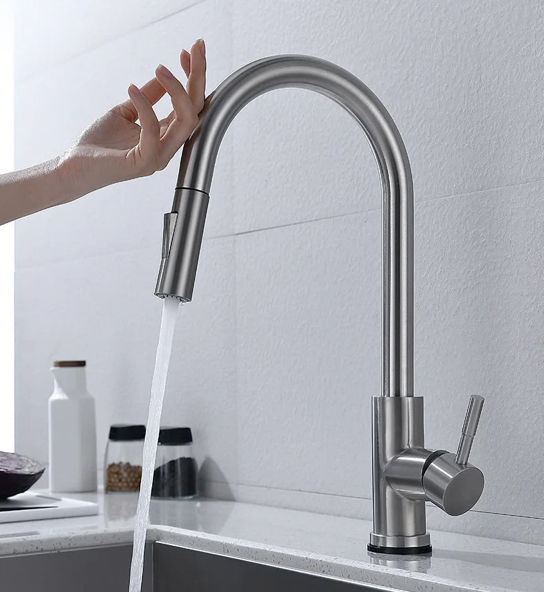 Pull-Out Kitchen Mixer Tap – Touchless Sensor Tap with Flexible Spout | Modern Brass Faucet