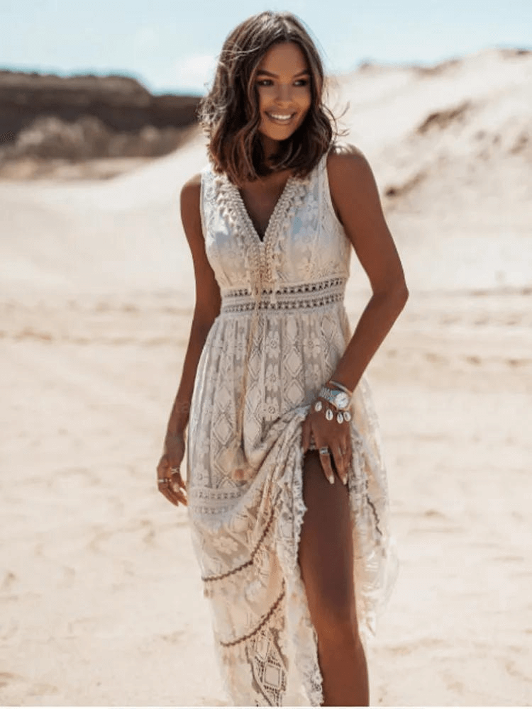 Relaxed Boho Maxi Dress with Stylish Details