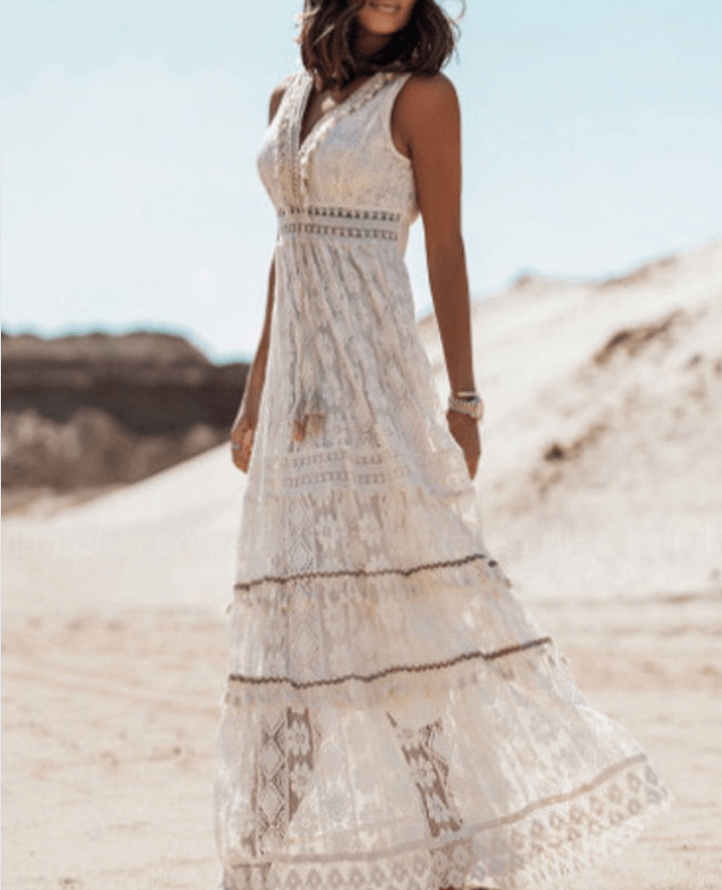 Relaxed Boho Maxi Dress with Stylish Details