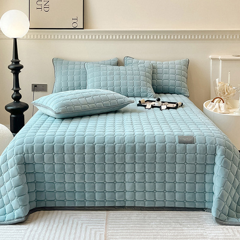 Soft, Fluffy and Cozy Modern Daybed Cover
