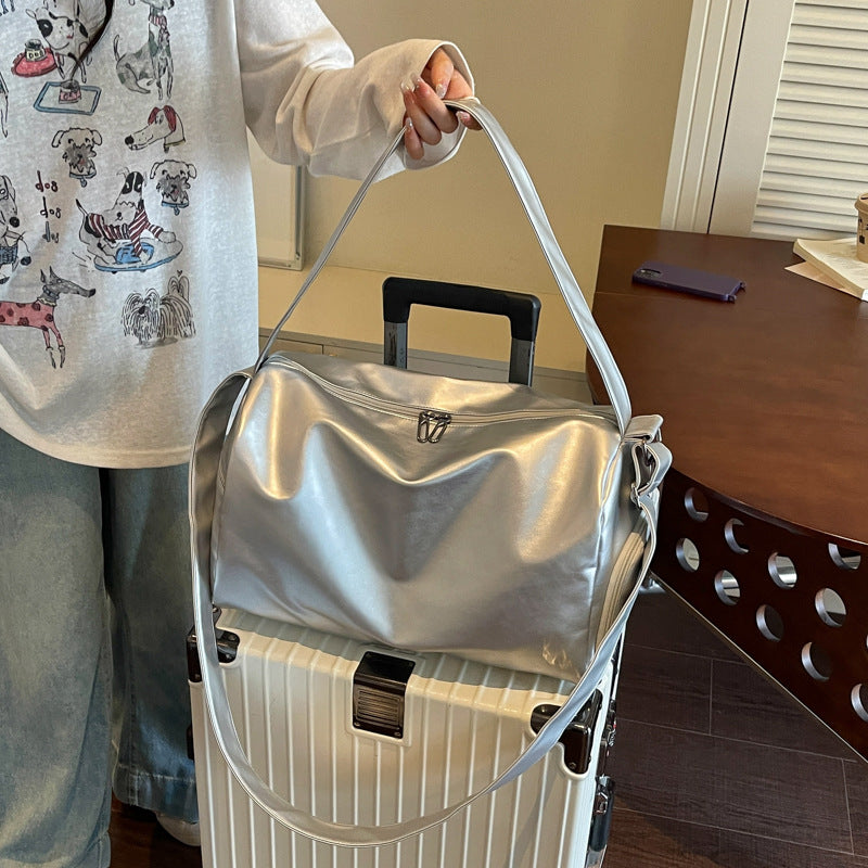 Sport Duffel Bag with Versatile Interior Layout
