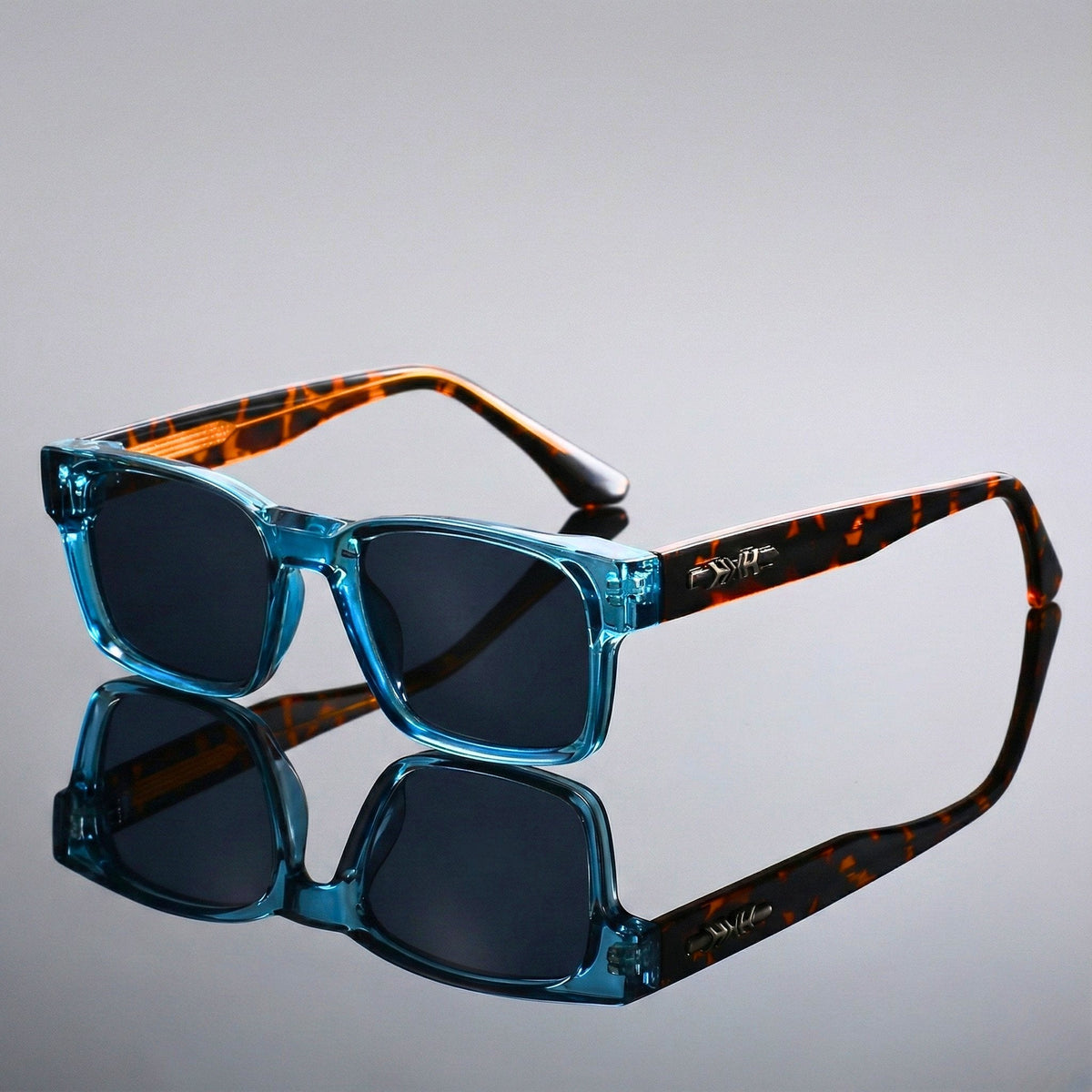 Square Tortoiseshell UV400 Sunglasses