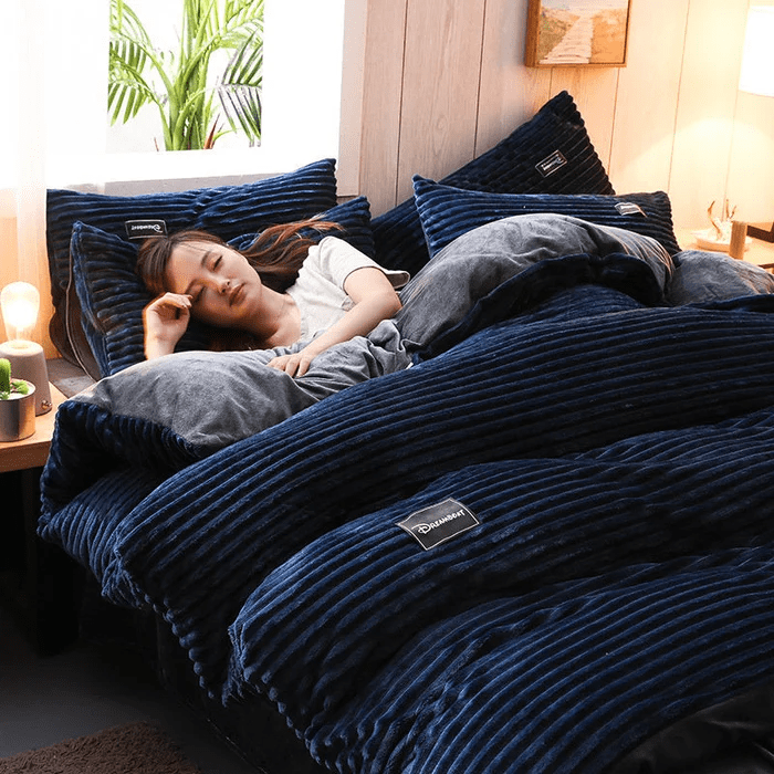 Velvet Winter Bedding Set